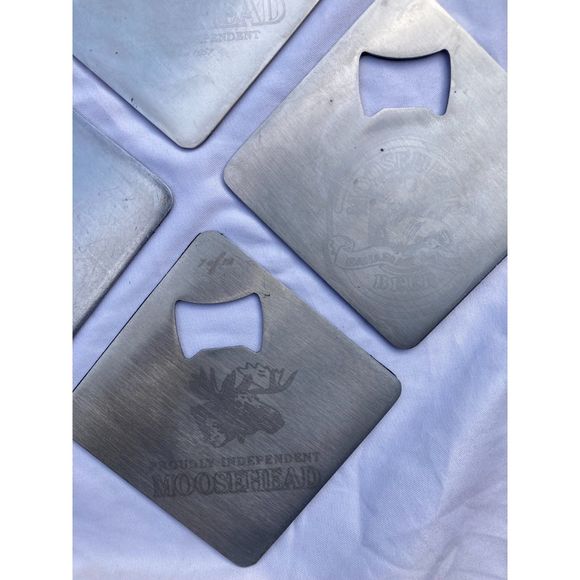 Lot of 22 Moosehead Bottle Openers - Credit Card & Coaster Openers Vintage - Picture 8 of 12